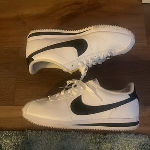 Nike Cortez